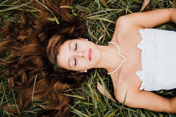 Romantic Fragrance Tells the Love Story